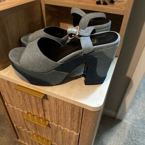 Stylish Blue Platform Heels